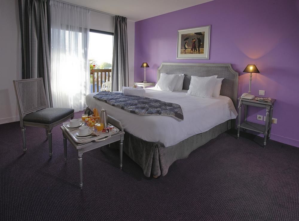Best Western Plus Hostellerie Du Vallon Trouville-sur-Mer Exteriér fotografie