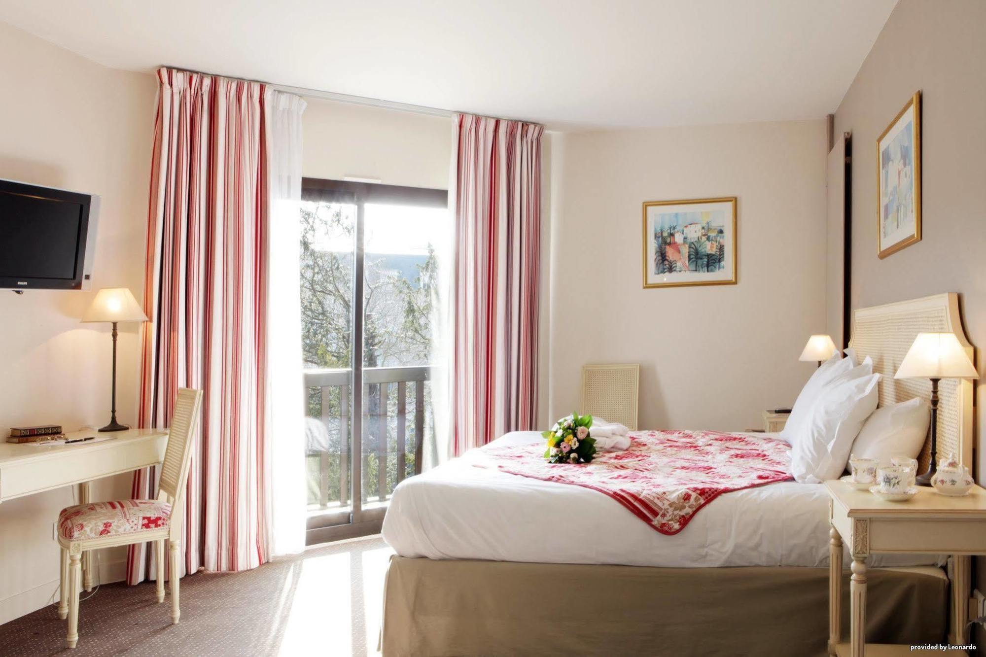Best Western Plus Hostellerie Du Vallon Trouville-sur-Mer Exteriér fotografie